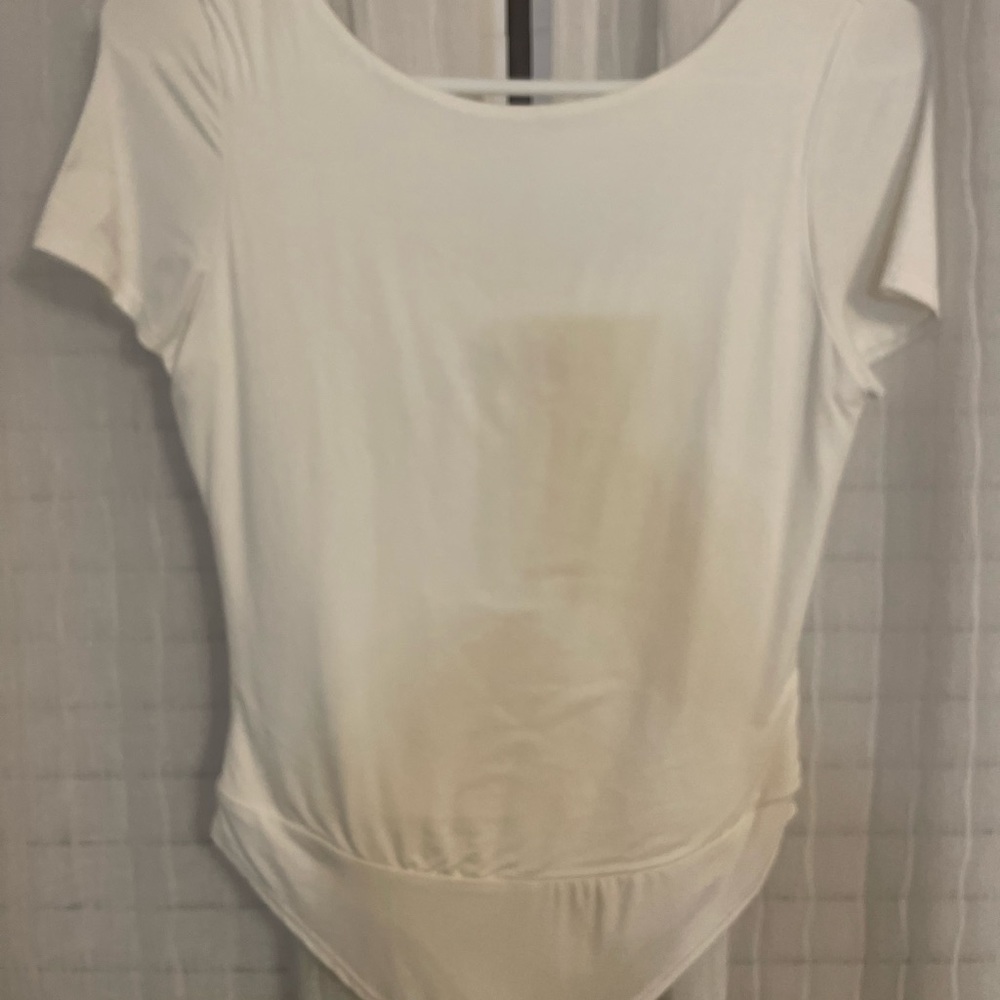 Scoop neck body suit